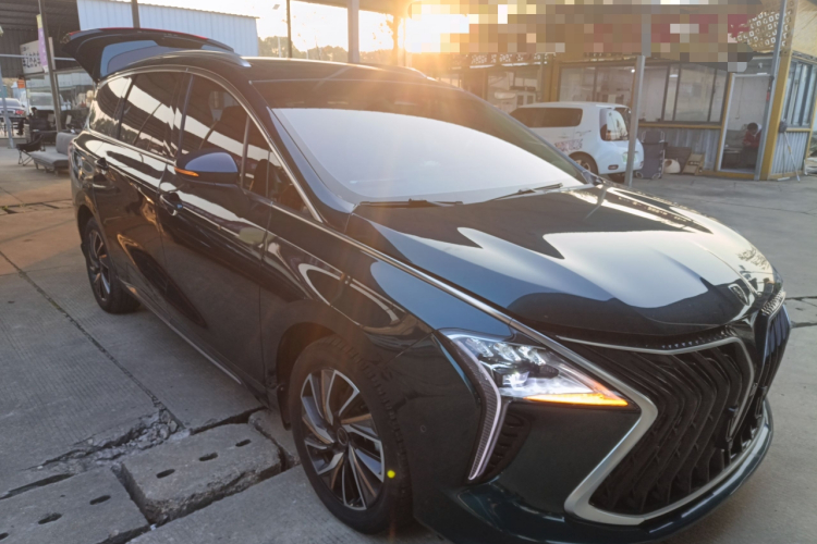 东风风行 风行游艇 2022款 1.5T DCT揽月版车身外观3