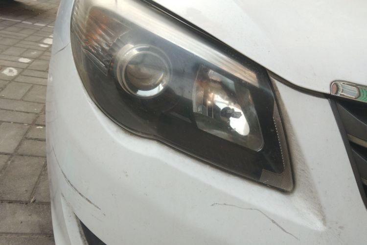 比亚迪L3 2015款 节能版 1.5L 自动舒适型车身外观8