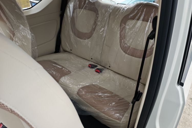 五菱汽车 宏光MINIEV 2024款 第三代 215km 青春版中控内饰7004