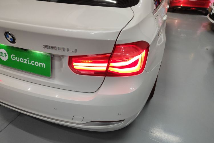 宝马3系 2018款 320Li 时尚型车身外观6006