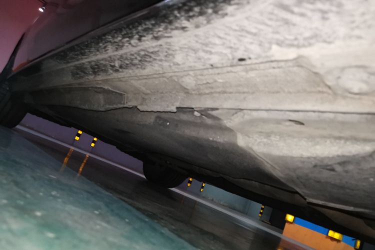 奥迪A4L 2020款 40 TFSI 时尚动感型局部细节9001