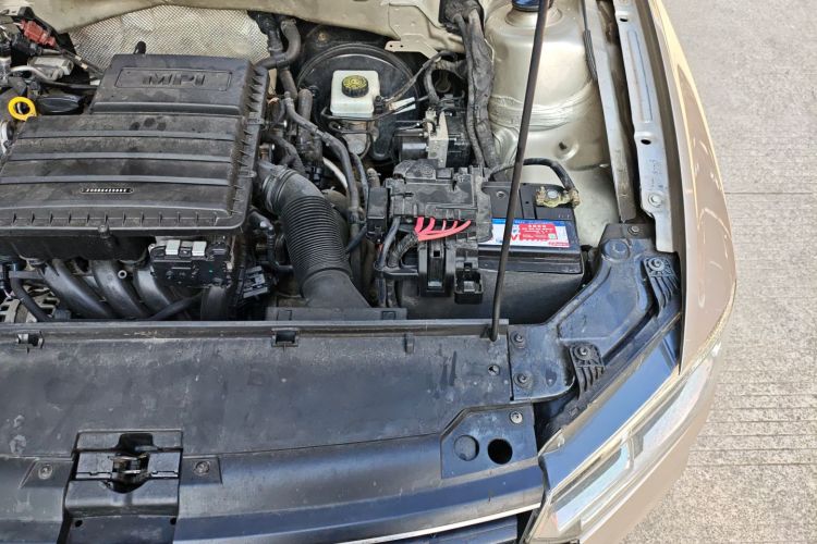 大众 宝来 2017款 1.6L 自动时尚型局部细节9007