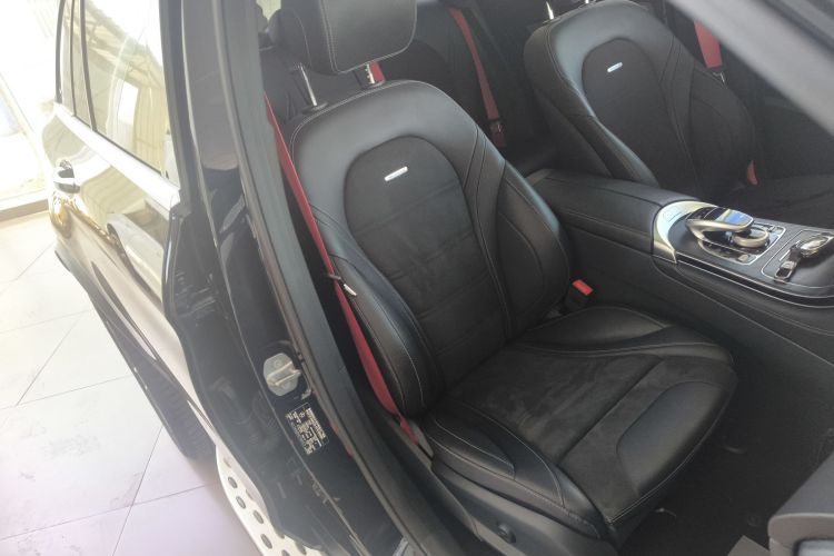 奔驰GLC AMG 2018款 AMG GLC 63 4MATIC+局部细节41