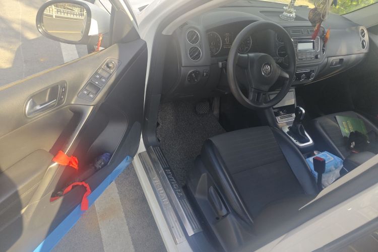 大众 途观 2015款 1.8TSI 自动两驱风尚版中控内饰7003