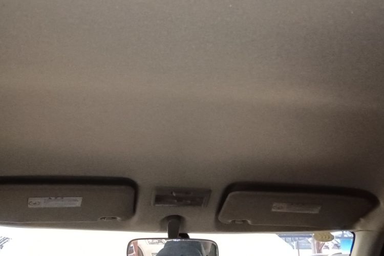 铃木 雨燕 2014款 1.5L 自动时尚型中控内饰18