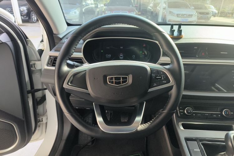 吉利汽车 帝豪 2019款 领军版 1.5L 手动向上互联型 国V局部细节13
