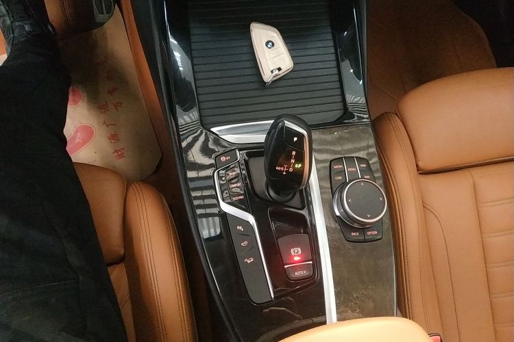 宝马X3 2018款 xDrive30i 领先型 M运动套装 国V局部细节18