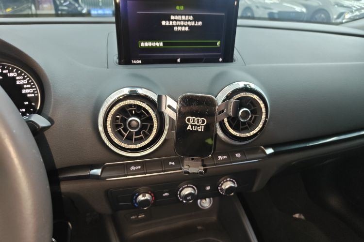 奥迪A3 2020款 Sportback 35 TFSI 时尚型 国VI中控内饰16