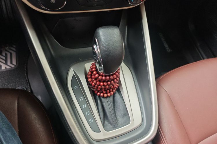 福特 福睿斯 2017款 改款 1.5L 自动舒适型中控内饰18