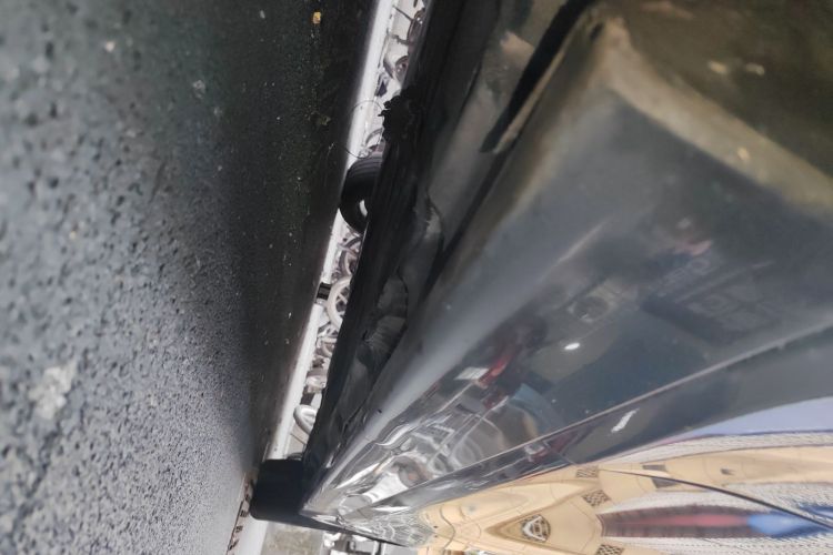 宝马5系 2011款 520Li 典雅型局部细节9004