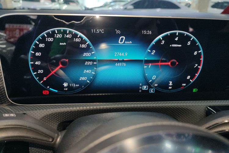 奔驰A级 2019款 A 200 L 运动轿车中控内饰14