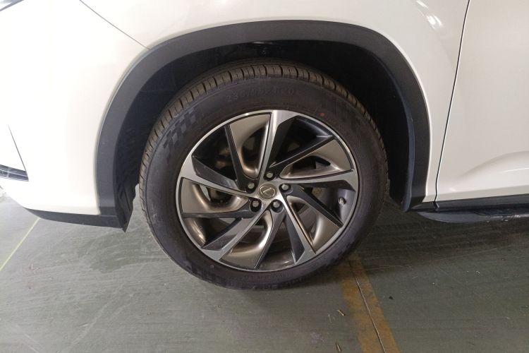 雷克萨斯RX 2016款 300 四驱典雅版 国V车身外观6007