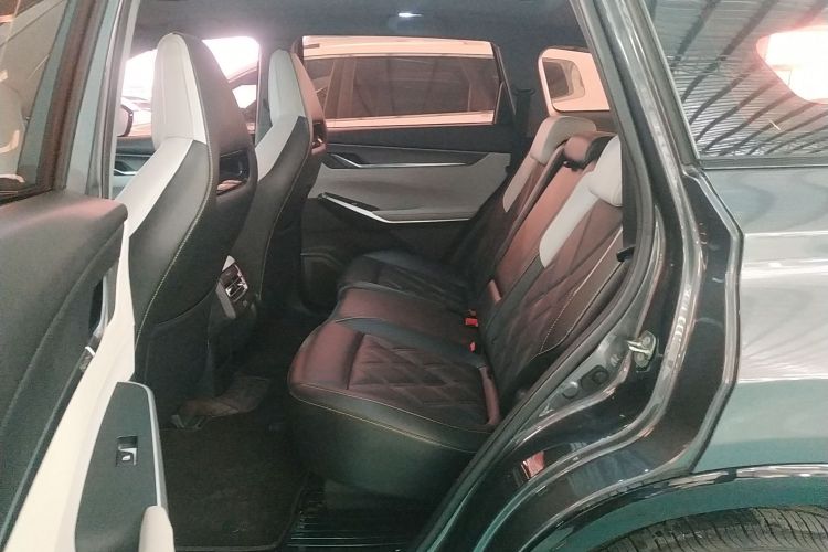 长安CS75 PLUS 2023款 第三代 1.5T 自动尊贵型中控内饰7004