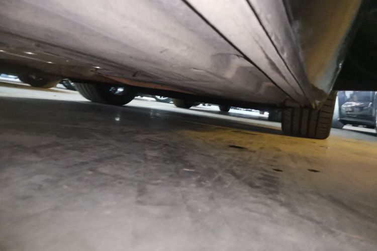 奥迪A8 2019款 A8L 55 TFSI quattro 尊贵型局部细节9001