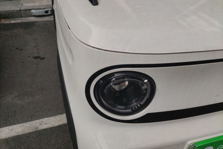 吉利银河 2025款 210km 熊猫卡丁车身外观8