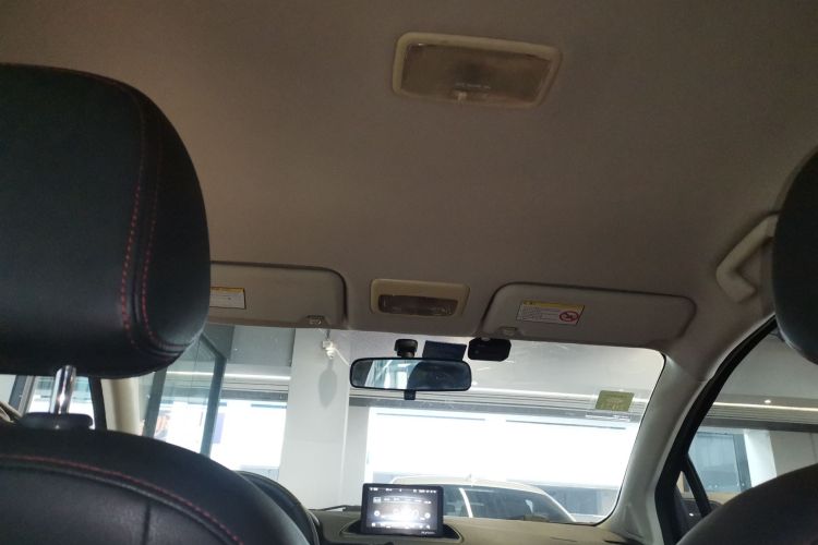 哈弗H1 2016款 蓝标 1.5L AMT豪华型中控内饰22