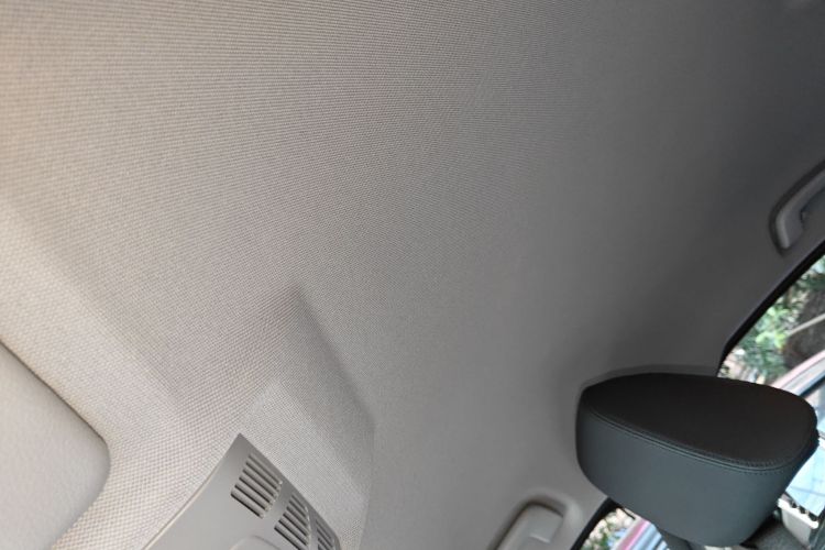 宝马1系 2021款 改款 120i M运动版局部细节22