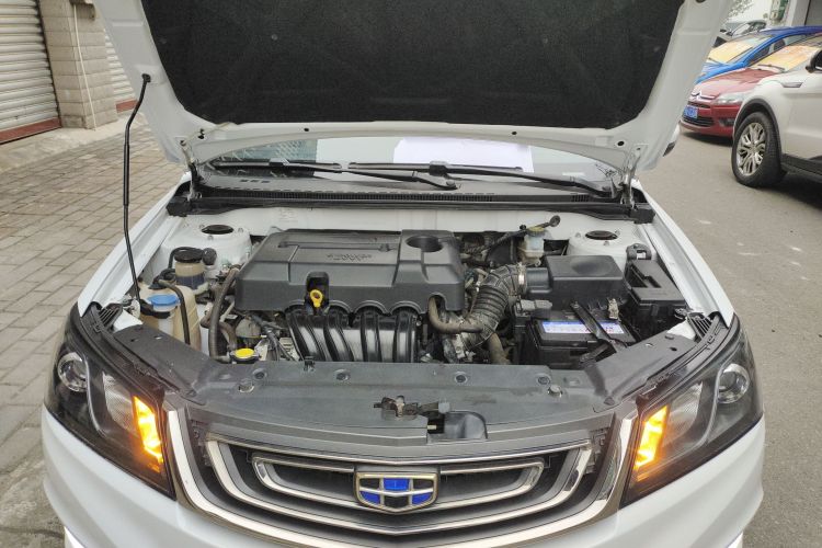 吉利汽车 帝豪 2017款 三厢百万款 1.5L 手动时尚型机舱底盘24