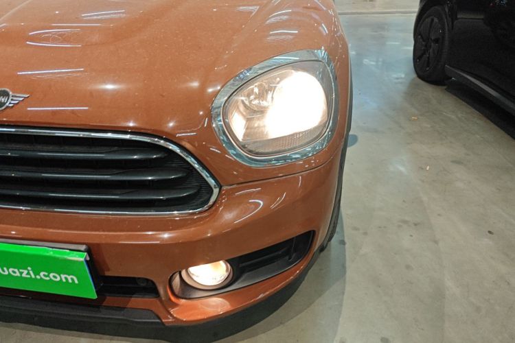 MINI Countryman 2018款 1.5T COOPER ALL4 经典派局部细节36