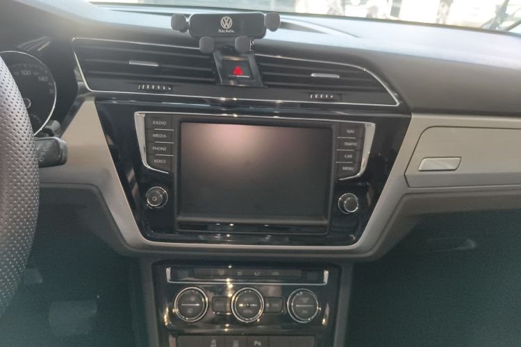 大众 2018款 途安L 280TSI DSG拓界版 7座 国V局部细节16