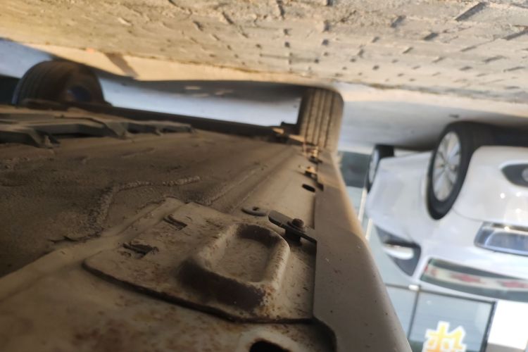 东风风行 景逸X3 2017款 1.6L CVT豪华型局部细节9001