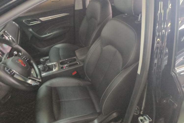 荣威i6 2017款 20T 手动豪华版中控内饰19