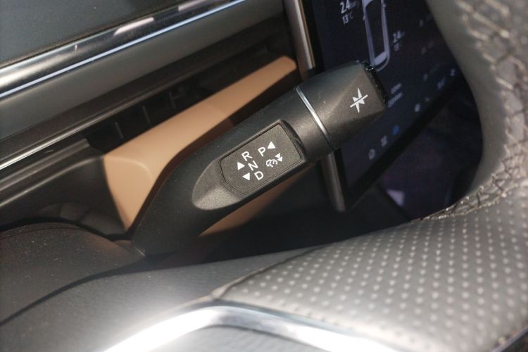 ARCFOX极狐 极狐 阿尔法T5(ARCFOX αT5) 2025款 630 神行版中控内饰18