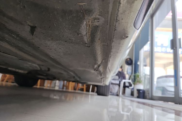 宝马5系 2021款 改款 525Li M运动套装局部细节9002