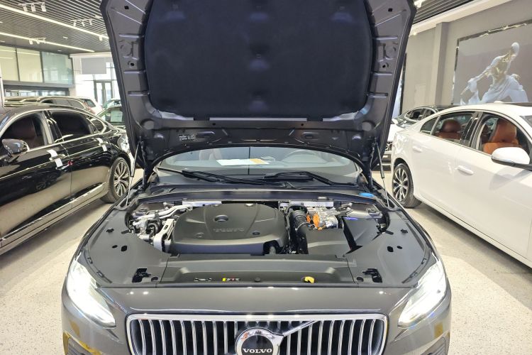 沃尔沃S90新能源 2021款 T8 E驱混动 智雅豪华版机舱底盘24