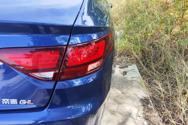 吉利汽车 帝豪GL 2020款 1.4T CVT尊贵型车身外观6001