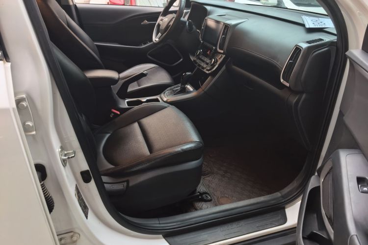 北京现代ix35 2019款 2.0L 自动两驱智勇·畅享版 国V局部细节41