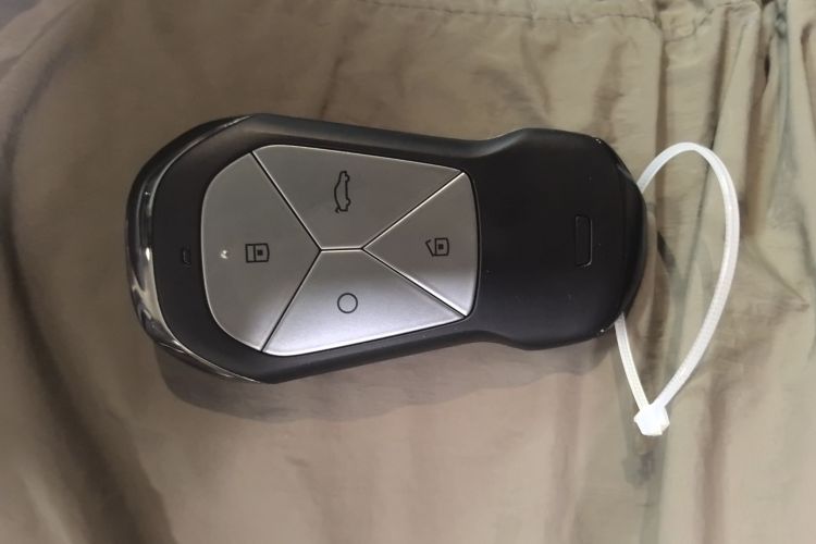 小鹏P5 2022款 460E+中控内饰7001