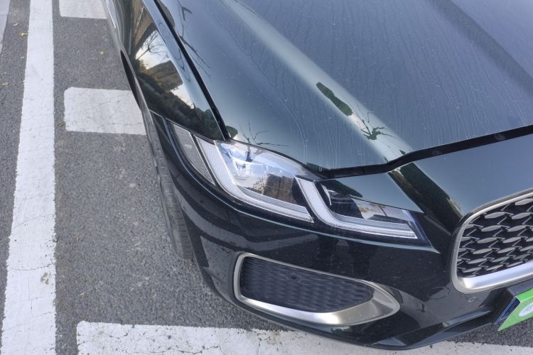 捷豹XFL 2022款 XFL 2.0T P250 两驱尊享豪华版车身外观6006