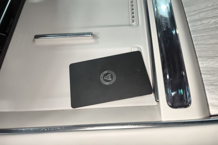 鸿蒙智行 智界S7 2024款 Ultra 四驱旗舰版中控内饰11