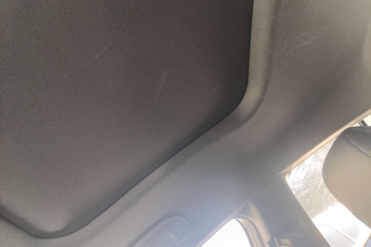 丰田C-HR 2020款 2.0L 豪华版中控内饰22