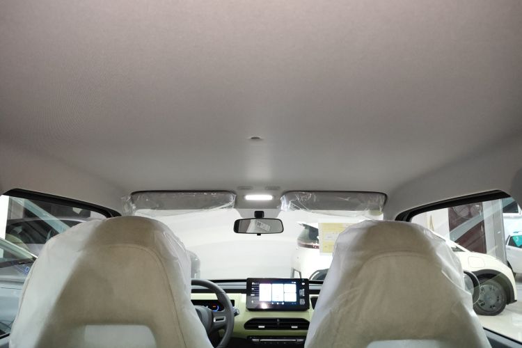 吉利银河 2024款 熊猫mini 200km 耐力熊中控内饰22