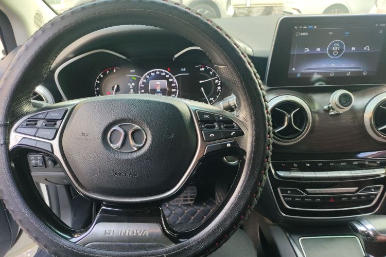 北京汽车 绅宝D50 2018款 1.5L CVT尊贵智驾版中控内饰12