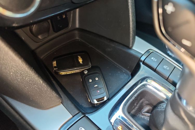 雪佛兰 迈锐宝 2018款 530T 自动豪华版中控内饰11