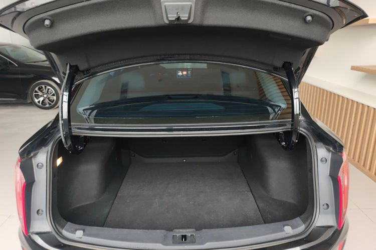 红旗E-QM5 2023款 改款 基础出行版局部细节23