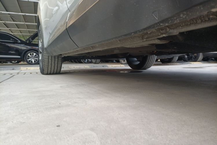 吉利汽车 博越L 2023款 1.5TD DCT尊贵型局部细节9002