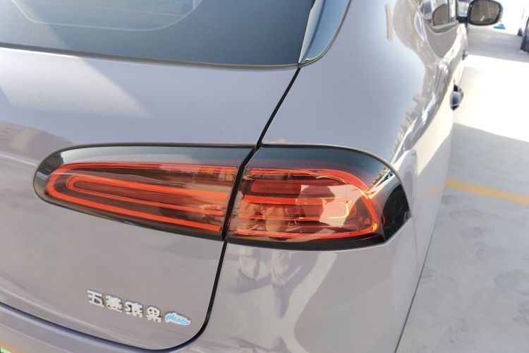 五菱汽车 五菱缤果PLUS 2024款 401km 旗舰版 四座版车身外观6006