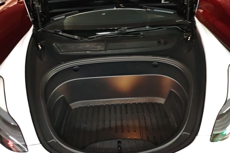 特斯拉 Model 3 2022款 后轮驱动版局部细节24