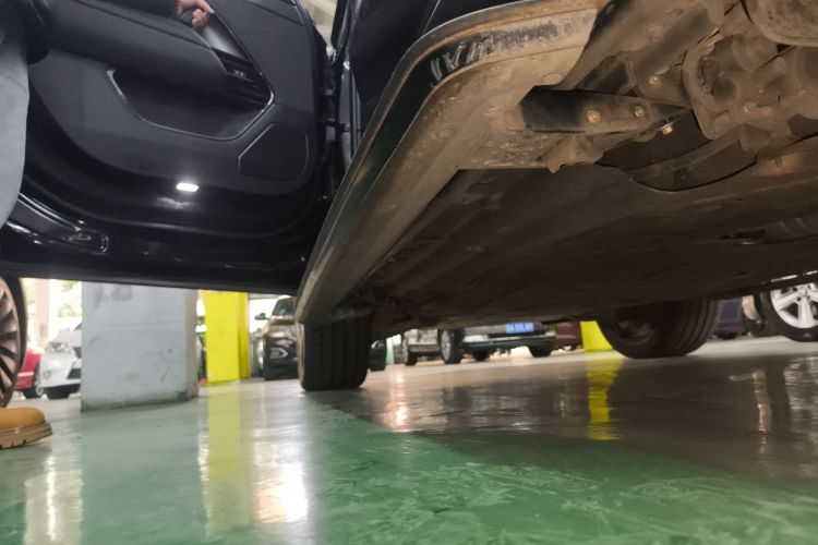 路虎 揽胜运动版 2023款 360PS S局部细节9002