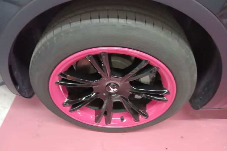 特斯拉 Model Y 2024款 后轮驱动版车身外观6007