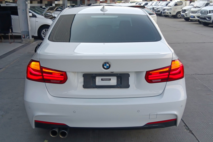 宝马3系 2019款 320Li M豪华套装车身外观6004