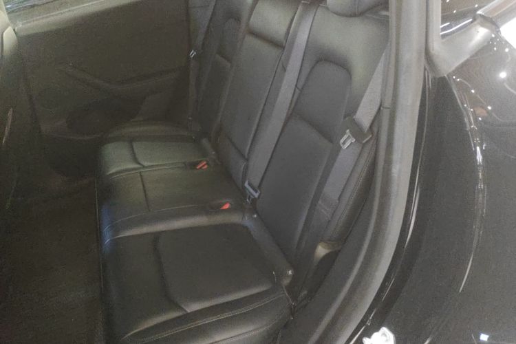 特斯拉 Model Y 2021款 标准续航后驱版中控内饰21