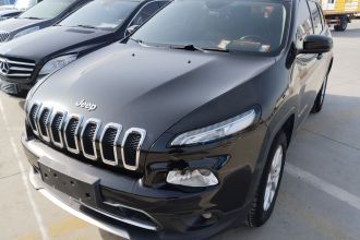 Jeep 自由光 2016款 2.4L 专业版