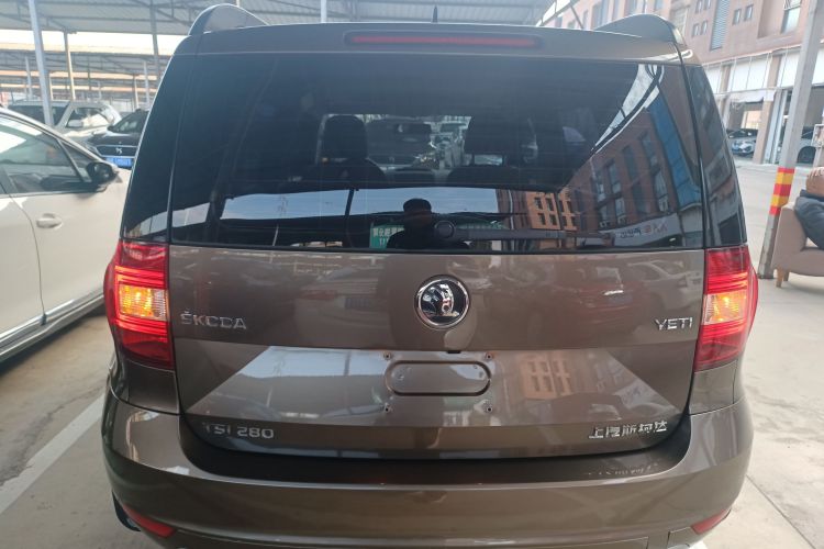 斯柯达 Yeti 2017款 TSI280 DSG前行版车身外观6004