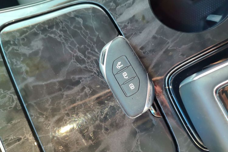 东风风行 风行游艇 2022款 1.5T DCT逐浪版中控内饰11