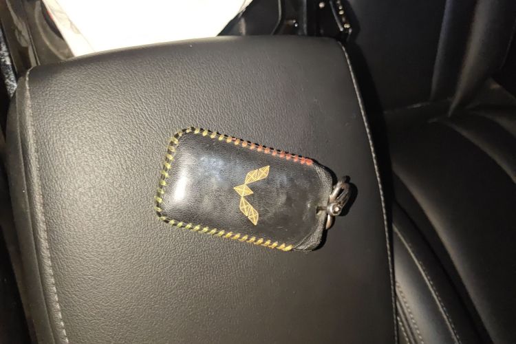 五菱汽车 五菱星辰 2021款 1.5T CVT星曜版中控内饰11